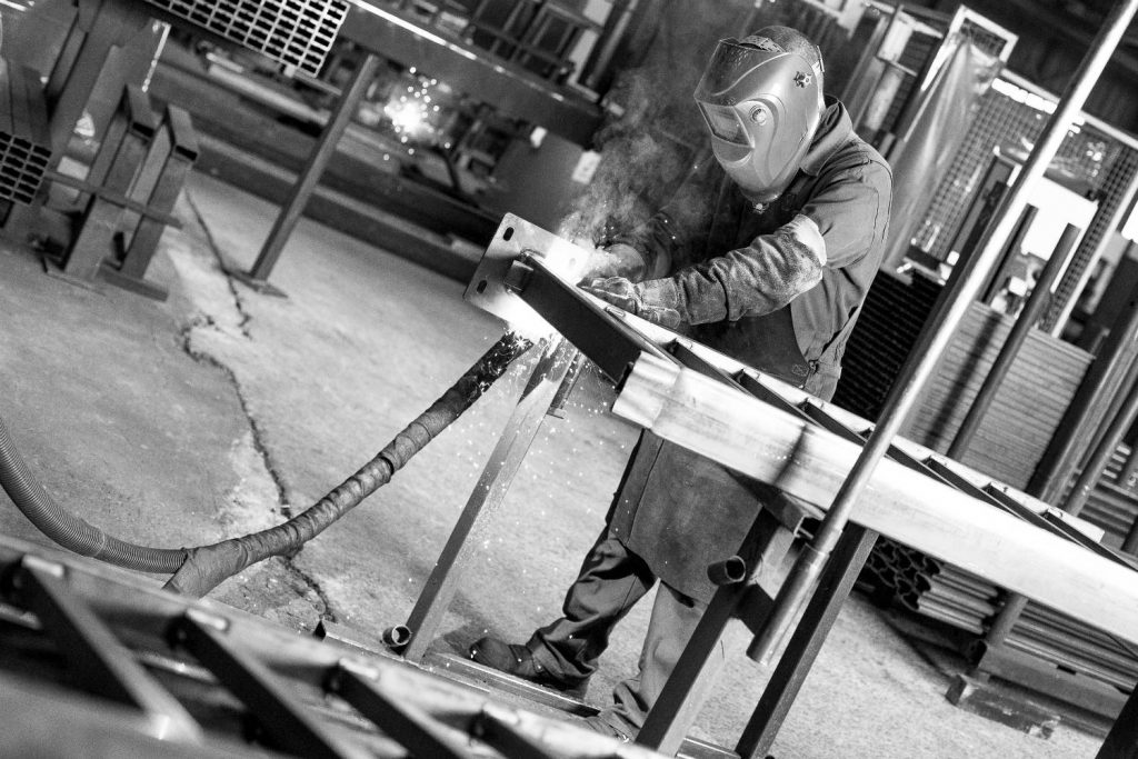 fabrication de barrières et garde-corps dans les ateliers Rousseau